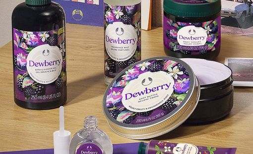 Dewberry mùi hương quả mọng hoa dại, biểu tượng thập niên 90 của The Body Shop đến Việt Nam