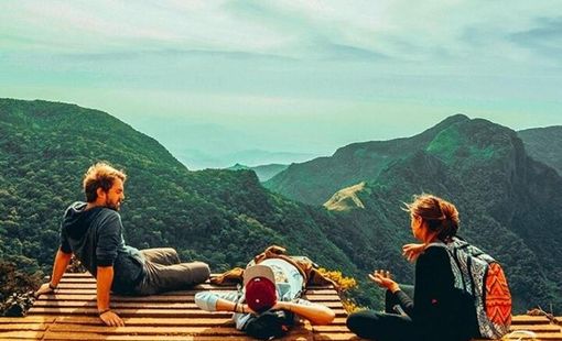 Những chuyến đi đầu đời mở ra chương mới cho du lịch với nghi thức trưởng thành của một thế hệ