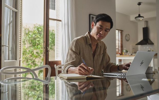 Mở rộng danh mục sản phẩm Omnibook AI, HP nâng tầm trải nghiệm làm việc và sáng tạo mùa cuối năm