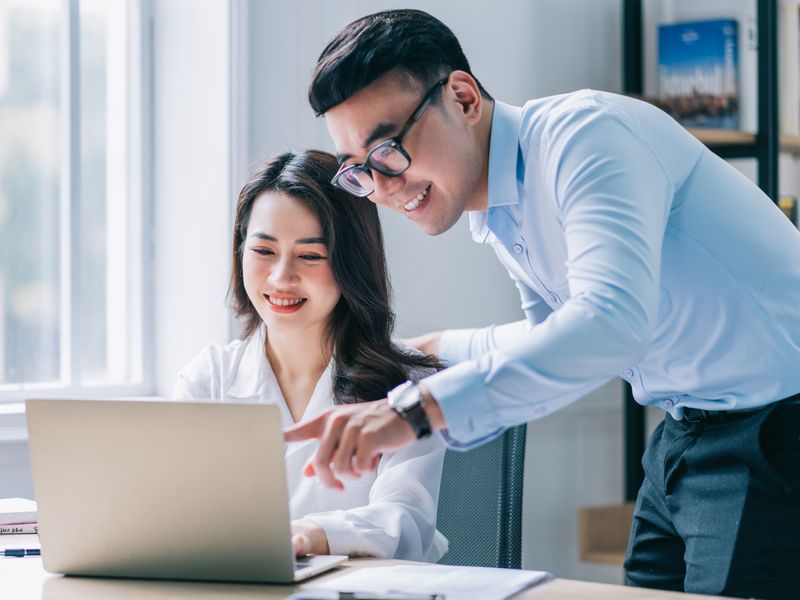 Các yếu tố hàng đầu thúc đẩy lựa chọn nghề nghiệp của giới trẻ Việt Nam, tiết lộ từ Khảo sát của Hiệp hội Chuyên gia Thẩm định rủi ro Hoa Kỳ (SOA)