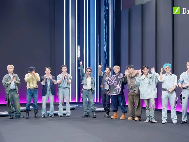 Tinh hà say hi: Choáng ngợp mức độ đầu tư, nâng chuẩn cuộc chơi nhiều luật mới