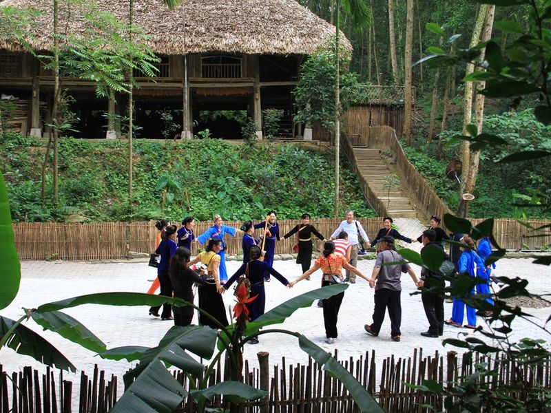 Từ làng nghề đến homestay bản địa, du lịch cộng đồng đang viết lại cách người Việt trải nghiệm quê hương