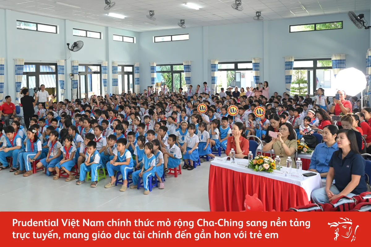 Đông đảo học sinh tại Đà Nẵng tham gia chuỗi hoạt động giáo dục tài chính Cha-Ching.