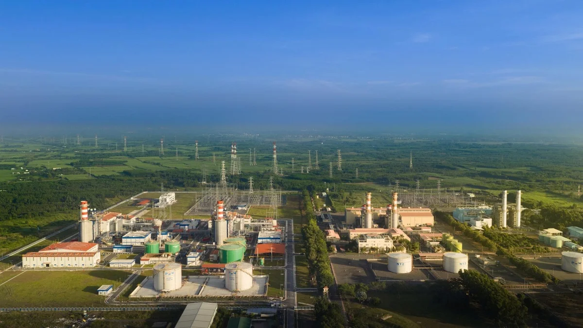 Là nhà máy đầu tiên tại Việt Nam vận hành bằng nhiên liệu khí thiên nhiên hóa lỏng LNG và sử dụng công nghệ tuabin khí HA, nhà máy điện Nhơn Trạch 3&4 có công suất hơn 1,6 GW và đạt hiệu suất chu trình hỗn hợp trên 63%.