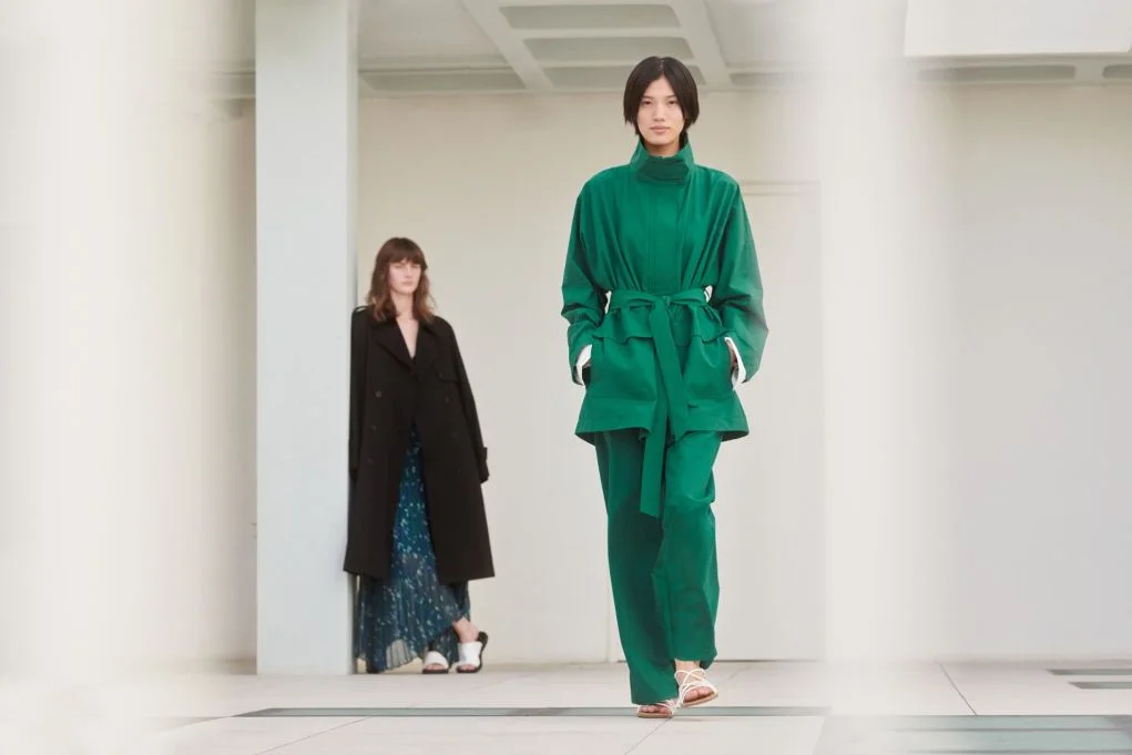 228581-uniqlo-clare-waight-keller-2024-5.jpg?resize=1021%2C681&ssl=1