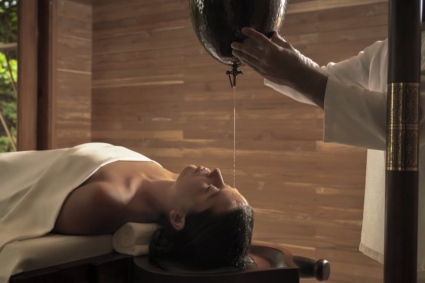 spa-ayurvedic-massage-0936.jpg