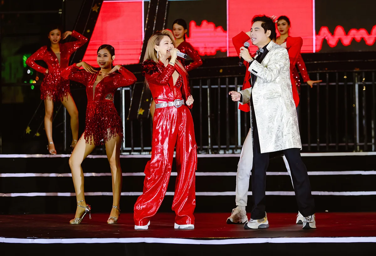 6-1734960846.jpg?w=1200&h=0&q=100&dpr=2&fit=crop&s=d0-zjSGb_50cl3gjIGbluQ