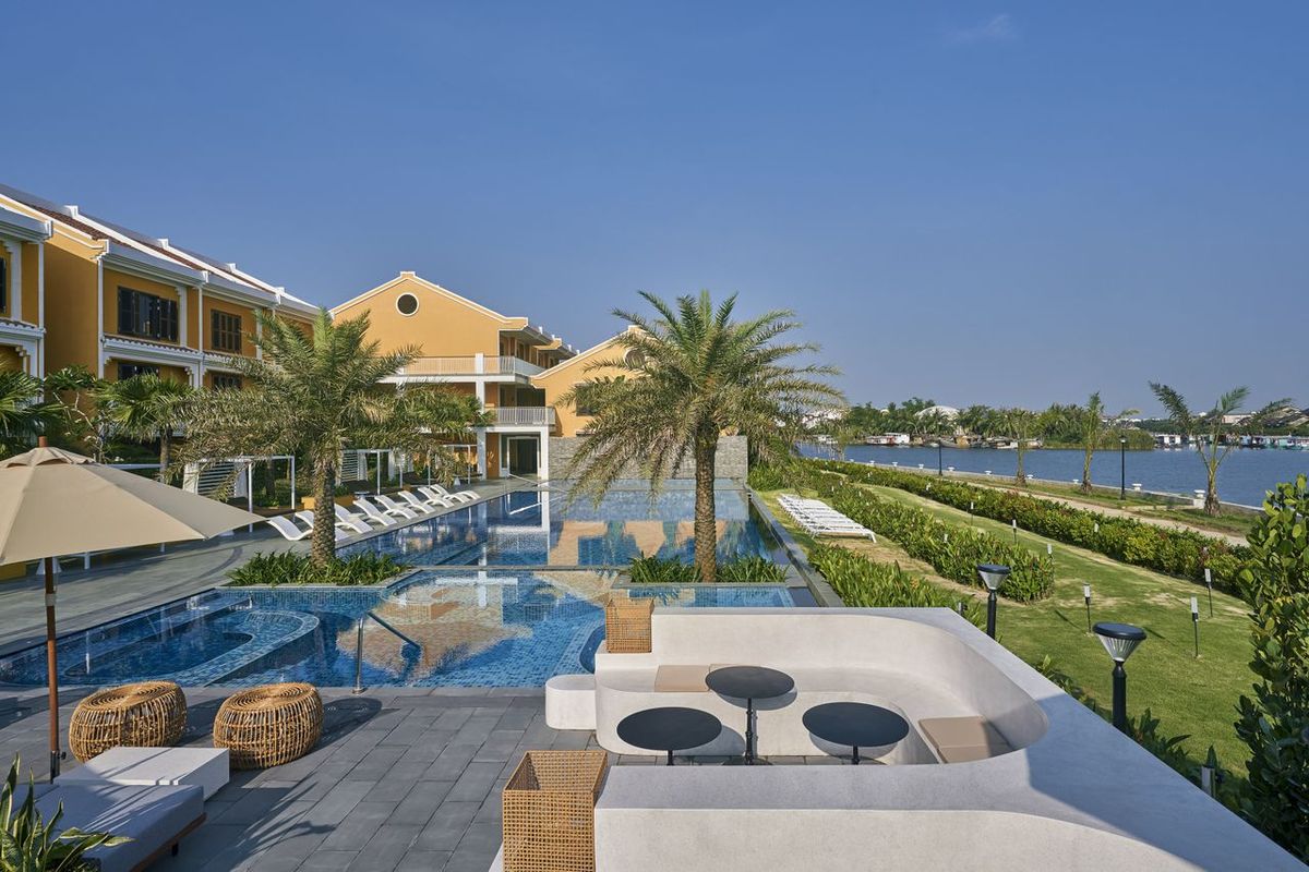 swimming-pool2.jpg