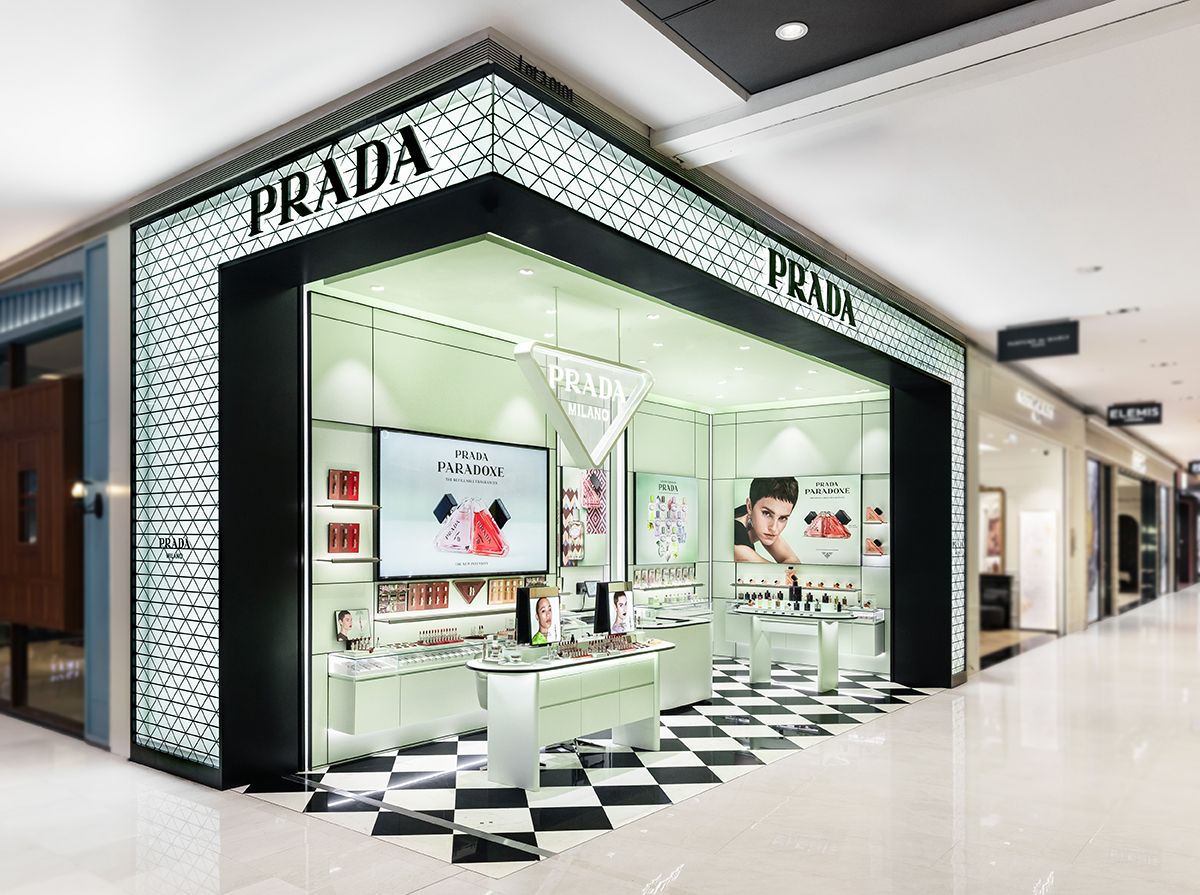 Prada-Beauty-Press-3.jpg