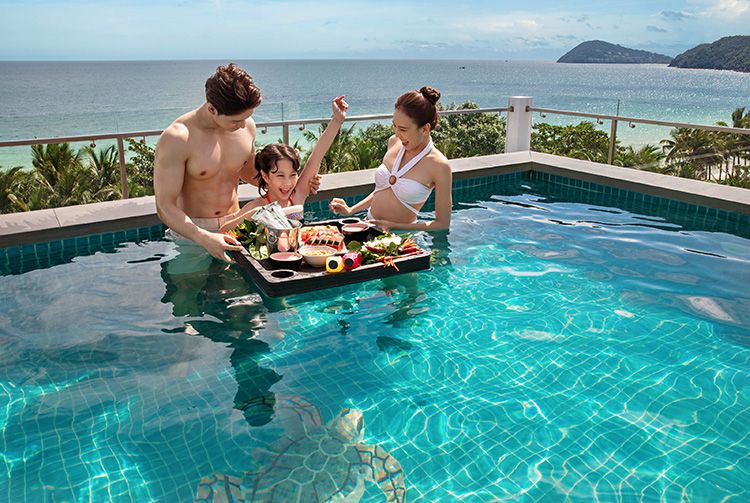 Family-Moment-at-Penthouse_2-.jpg
