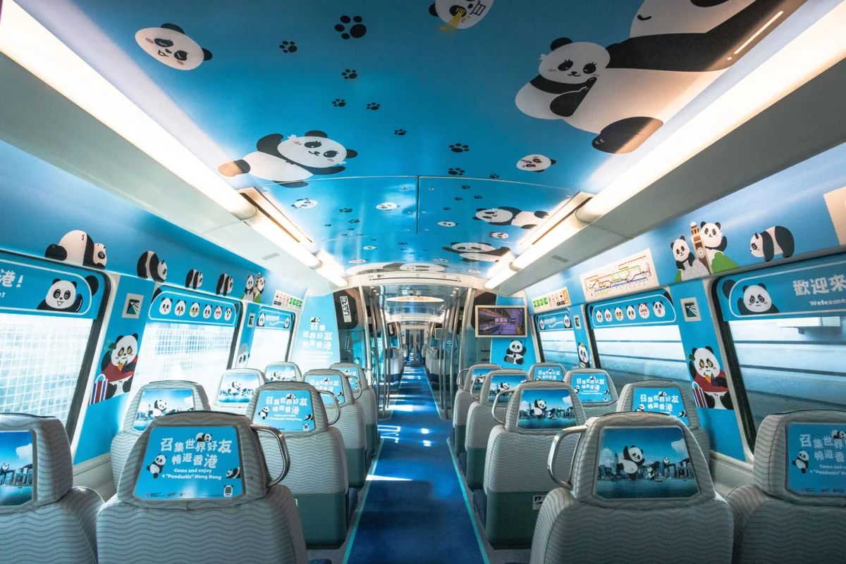 01-Colourful-panda-displays-on-train-carriages_01-1536x1025.jpg