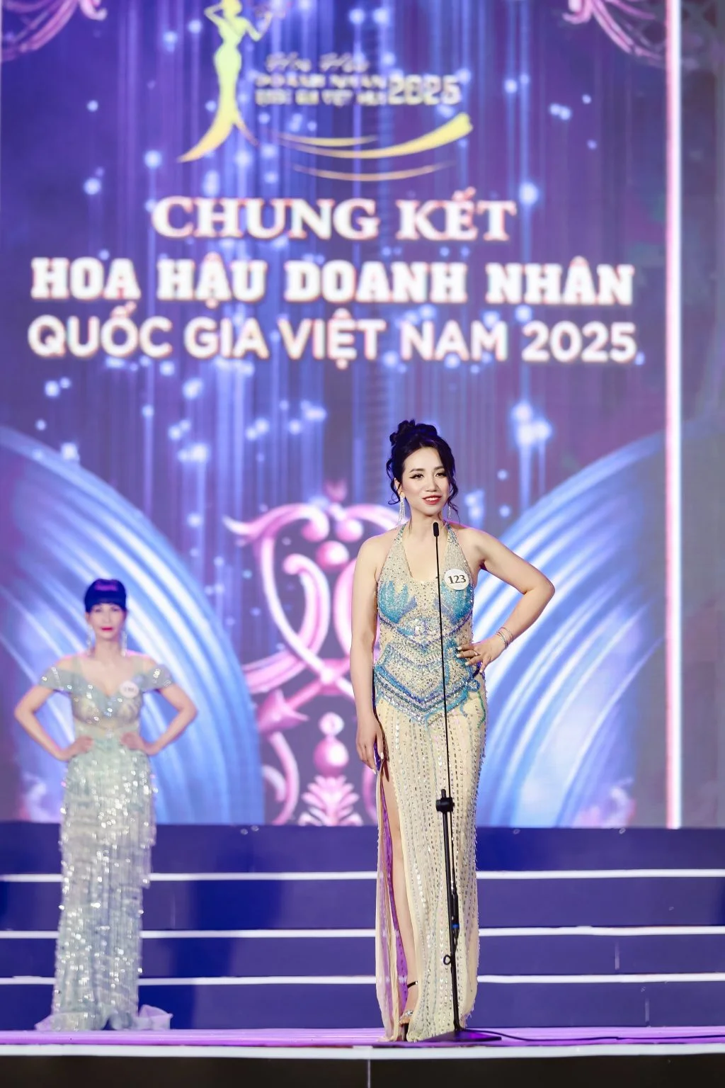Ung-Xu-_Duy-2-1024x1536.jpg