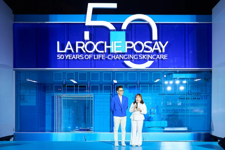50-nam-La-Roche-Posay-07.jpg