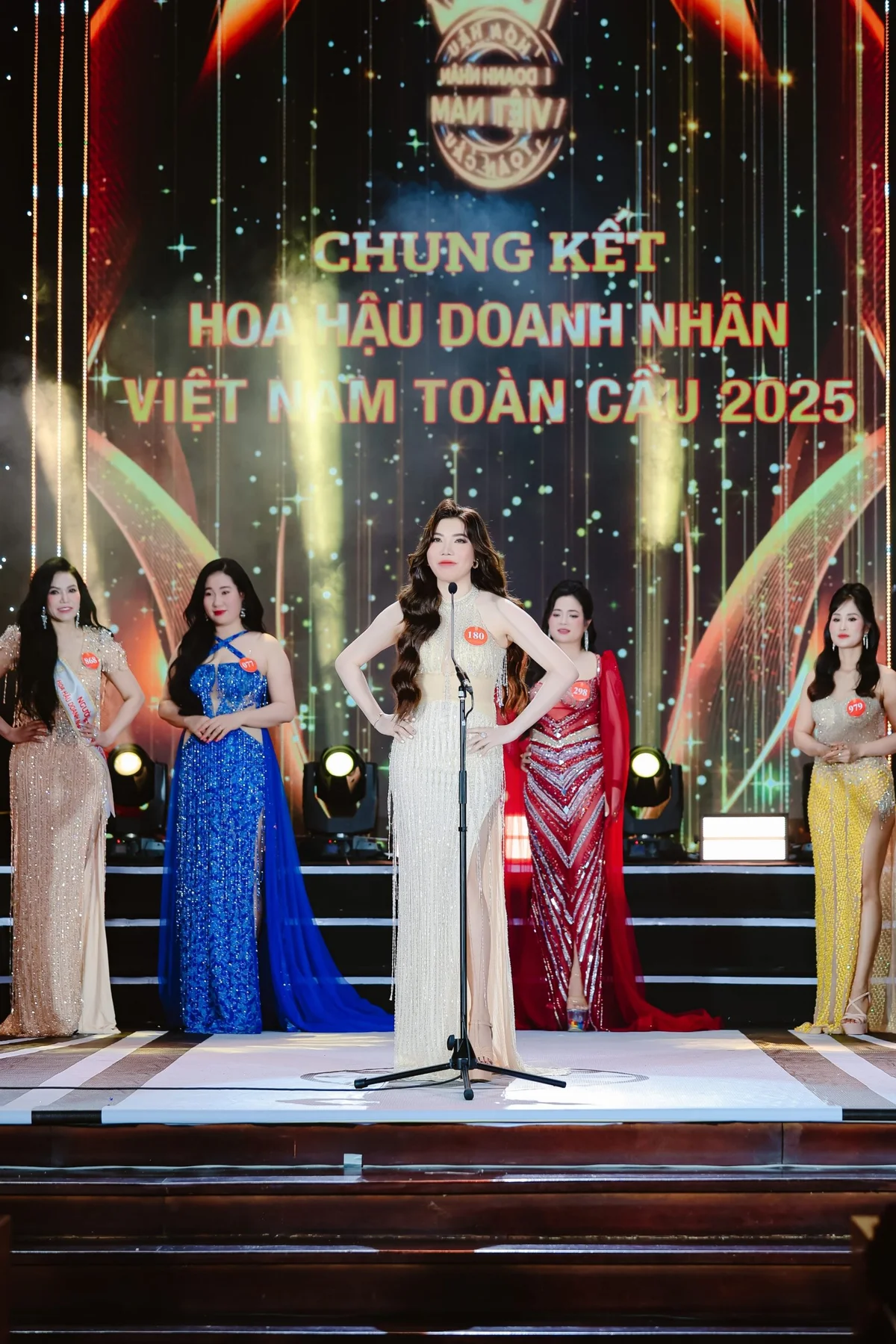 Top8_DUY-43-scaled.jpg