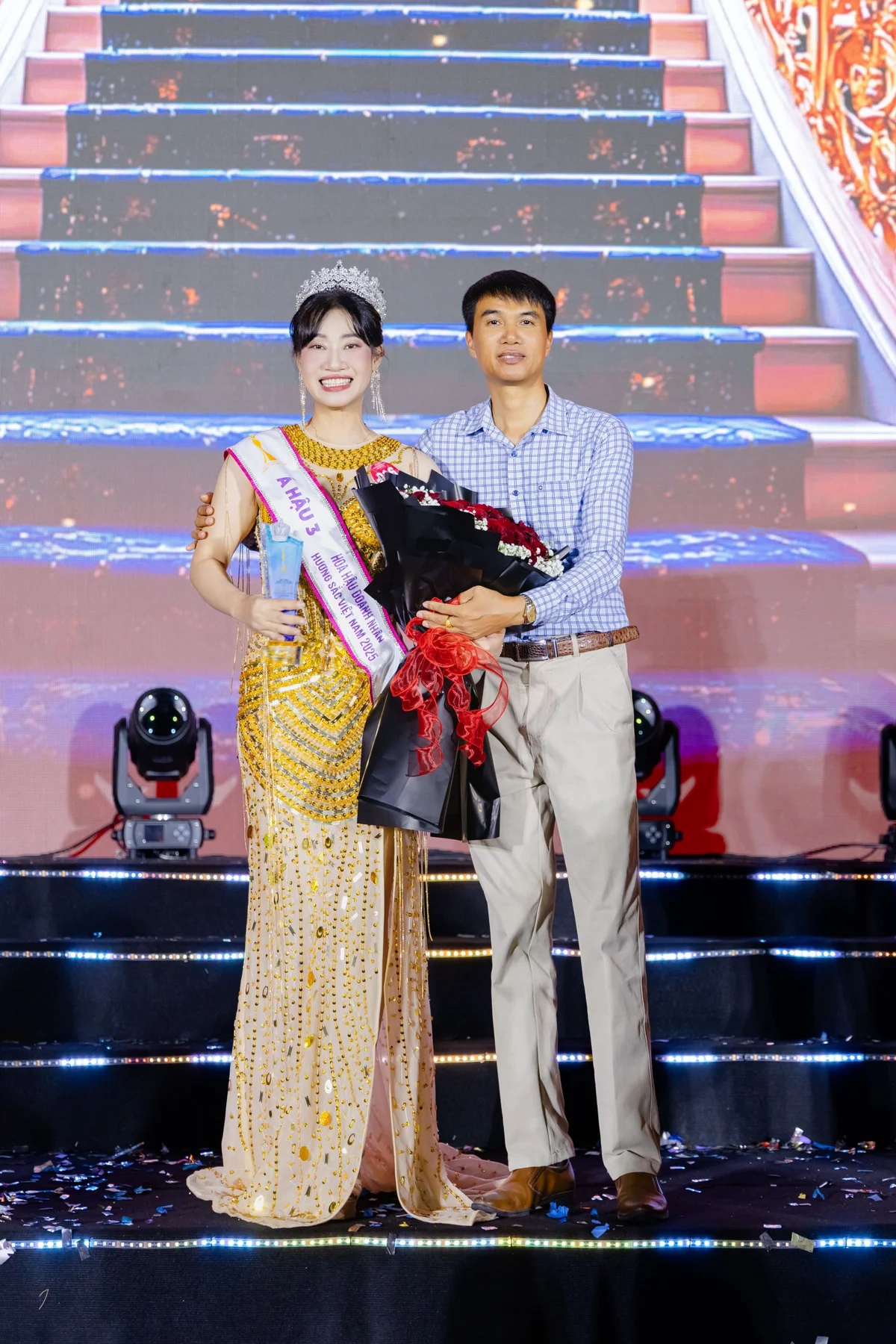 BINH4886-scaled.jpg