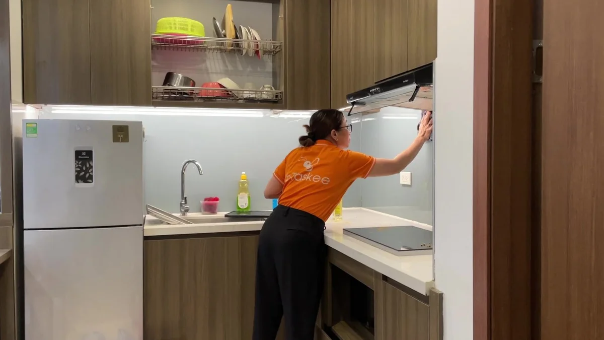 bNow tập trung vào những nhu cầu phát sinh nhanh với 9 nhóm dịch vụ, cho phép khách hàng chọn 2–4 công việc trong ca kéo dài 1–2 giờ. bTaskee ra mắt bGift và bNow.